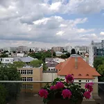 Urban Nest Apartment