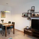Urban Nest Apartment