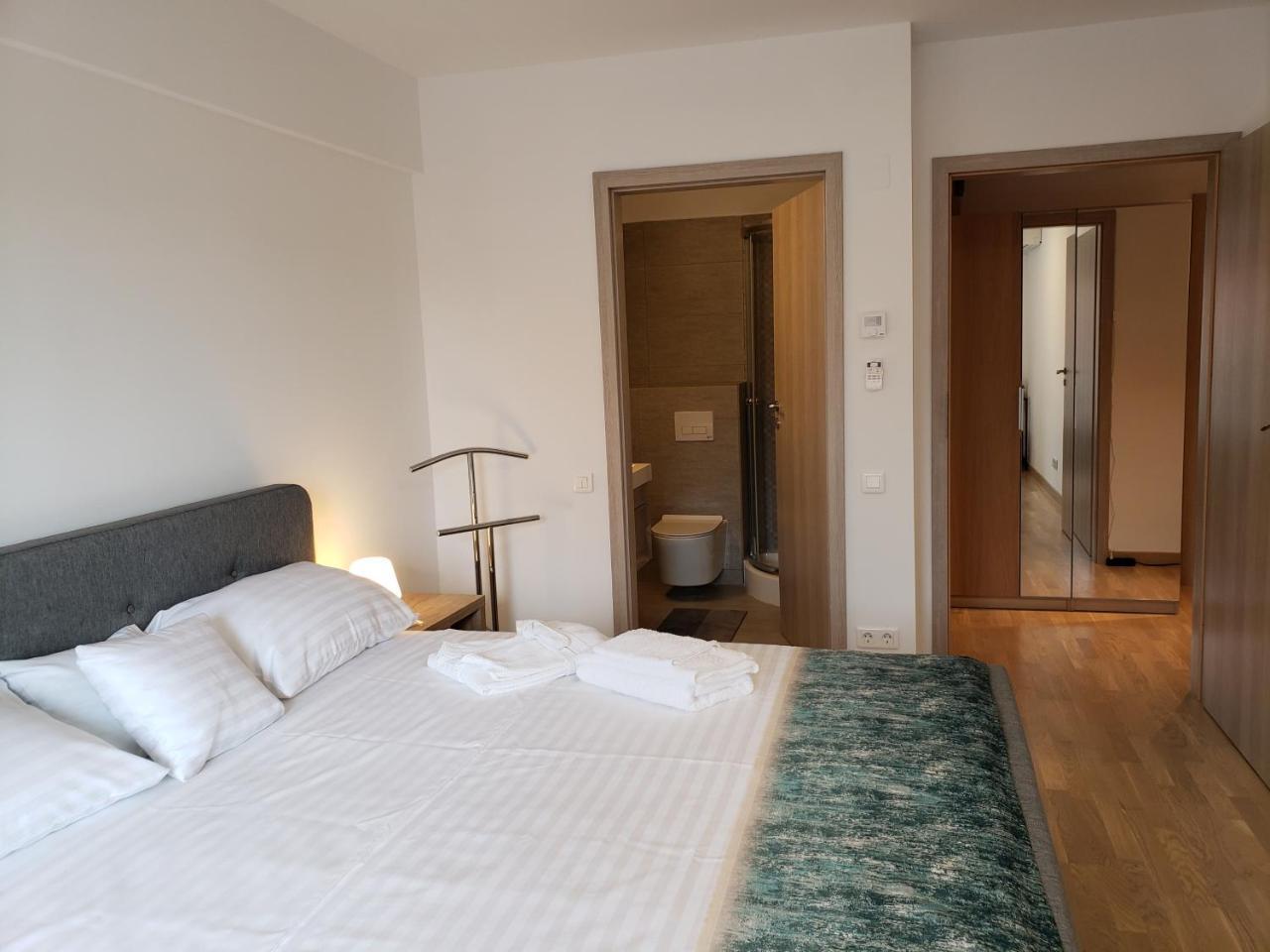 Urban Nest Apartament *
